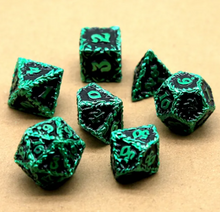 Load image into Gallery viewer, Black and Green Druid Metal Dice Set