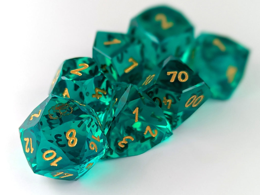 Castle Crystal Cut Resin Set