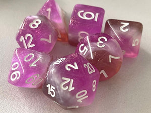 Neopolitan 7 Piece Dice Set