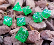 Load image into Gallery viewer, Vitreous 7 Piece Dice Set