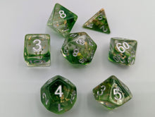 Load image into Gallery viewer, Spring Gold 7 Piece Dice Set
