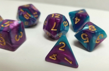 Load image into Gallery viewer, Blue Purple Marble Dice Set